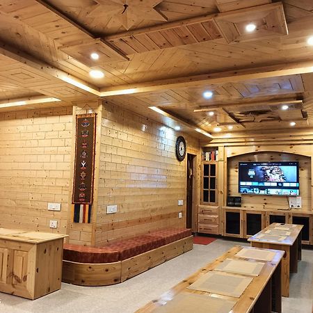 Wanderers Homestay -All Mountain Facing Rooms Калпа Екстер'єр фото